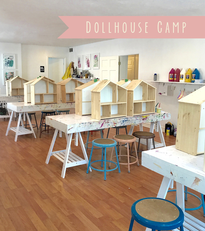 Dollhouse Camp, un guide de camp original par Shannon Merenstein de Hatch à Pittsburgh. 