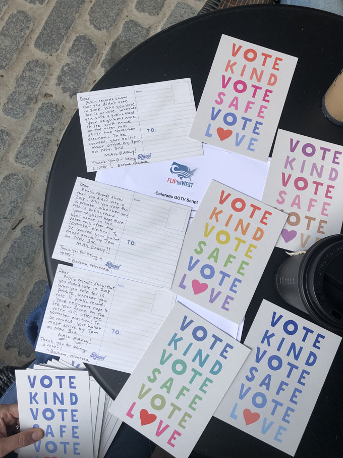 Obtenez ces cartes postales de haute qualité VOTE KIND, VOT SAFE, VOTE LOVE de Art Bar.  #GOTV #BlueWave