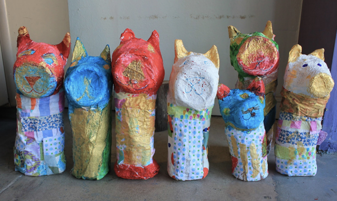 Projet de momie de chat en papier mâché à faire avec les enfants