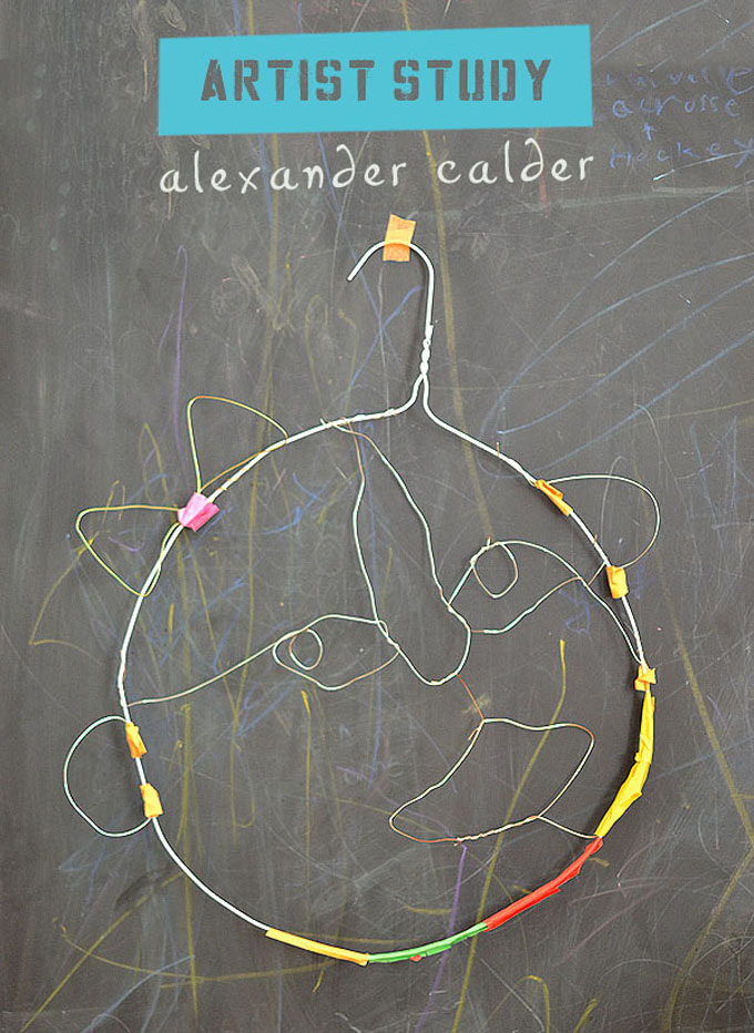 Alexander Calder Wire Face Sculptures avec des enfants