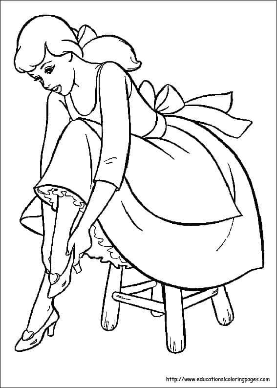 35 pages à colorier éducatives Cendrillon avec la pantoufle de verre